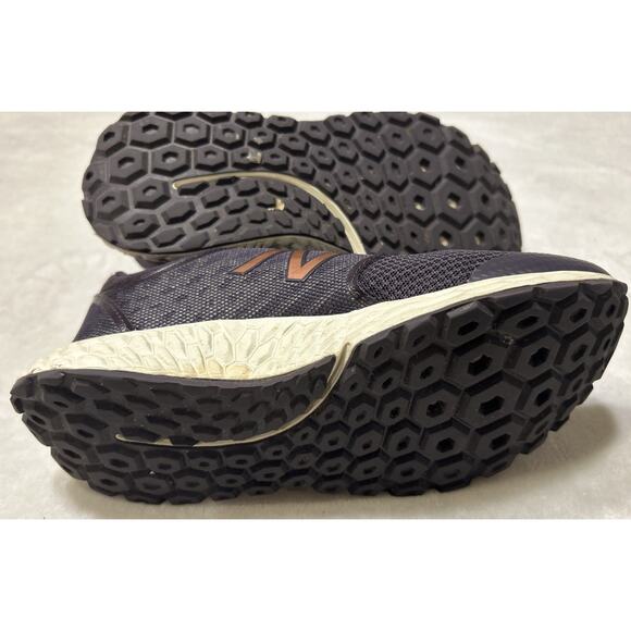 New Balance Running Shoes Women’s Size 7 Purple Fresh Foam Comfort Cushioned - Picture 7 of 7